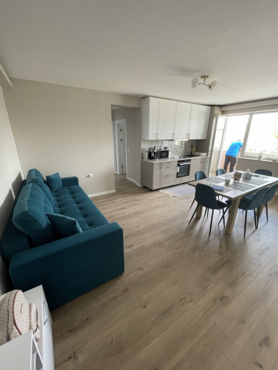 Nou, 3 camere centrul Florestiului mobilat si utilat