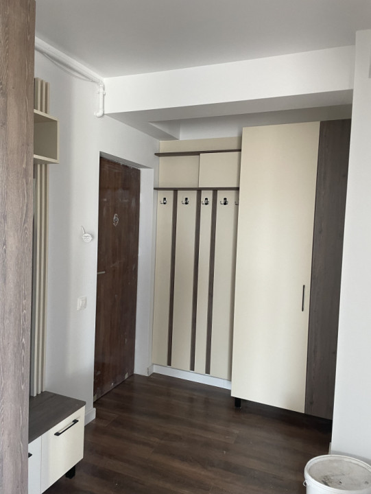 Apartament 3 camere finisat, mobilat partial pe Sesul de Sus
