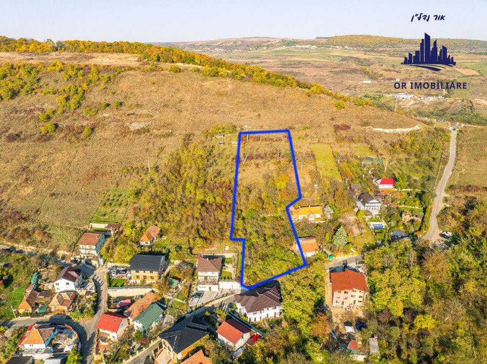 Vand teren intravilan in Baciu Teren de 3000 mp de vânzare în Baciu, cu acces di