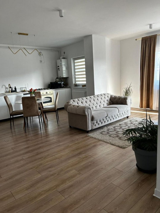 Apartament luminos cu 2 camere, zona Terra