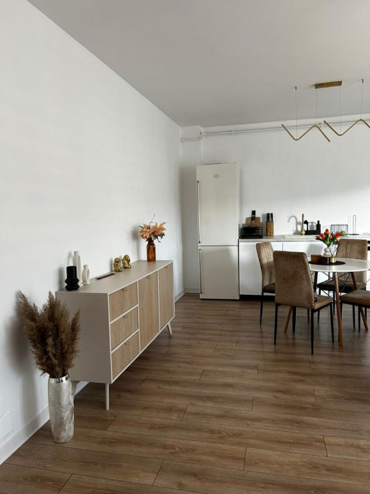 Apartament luminos cu 2 camere, zona Terra