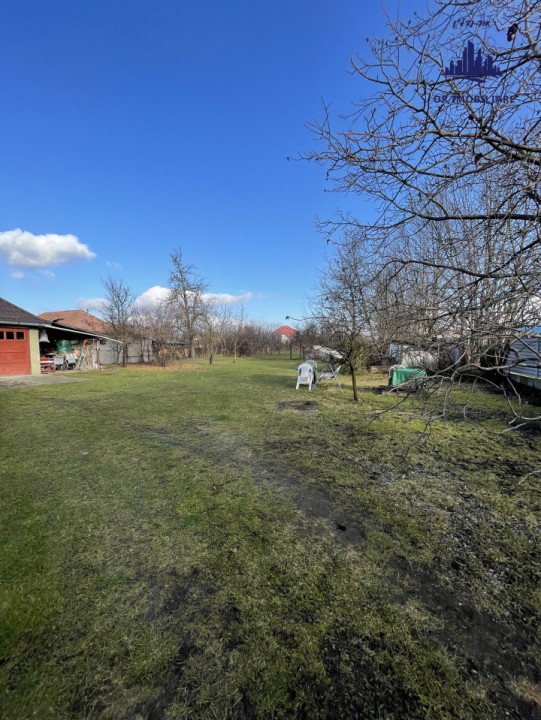 Casă istorică în Reghin, 310 mp utili + teren 5.755 mp, zonă centrală