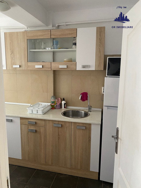 Garsonieră tip studio | UMF | Bucatarie separata