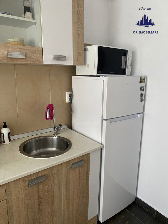 Garsonieră tip studio | UMF | Bucatarie separata