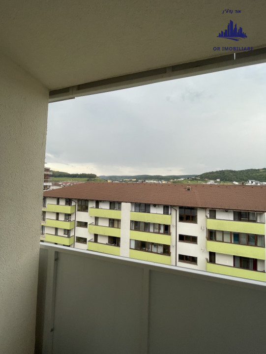 De închiriat – Apartament cu 3 camere, în exclusivitate, la prima închiriere