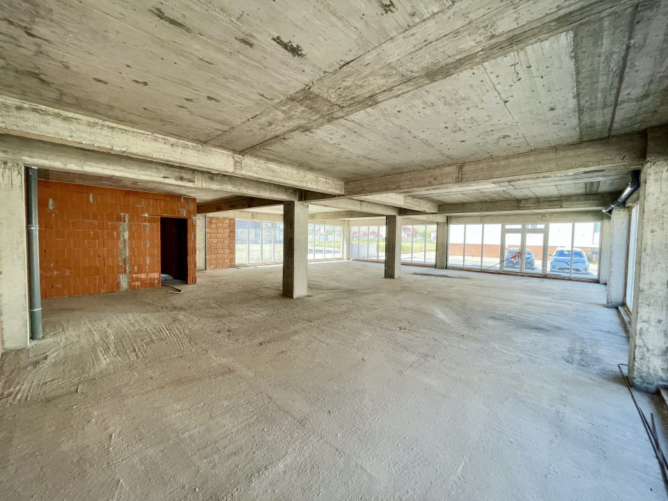 Spatiu comercial de 224 mp, zona noua a Florestiului
