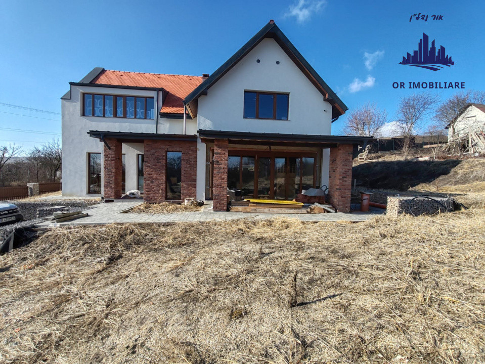 🏗️ 🏠 Casă individuală modernă în Rediu, la 18 km de Cluj-Napoca