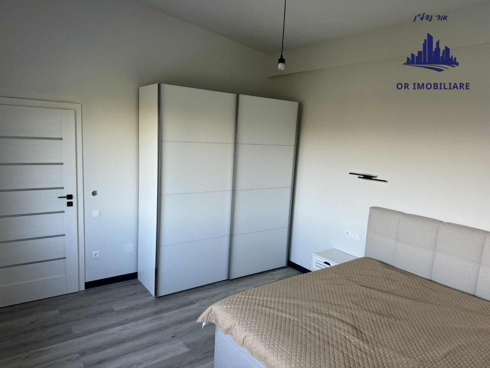 🏡 Două case sub același acoperiș – locul perfect pentru două generații! 💫