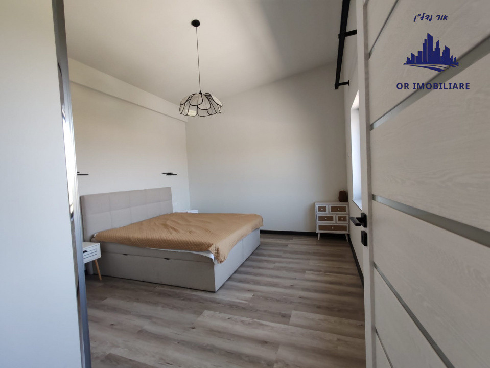 🏡 Două case sub același acoperiș – locul perfect pentru două generații! 💫