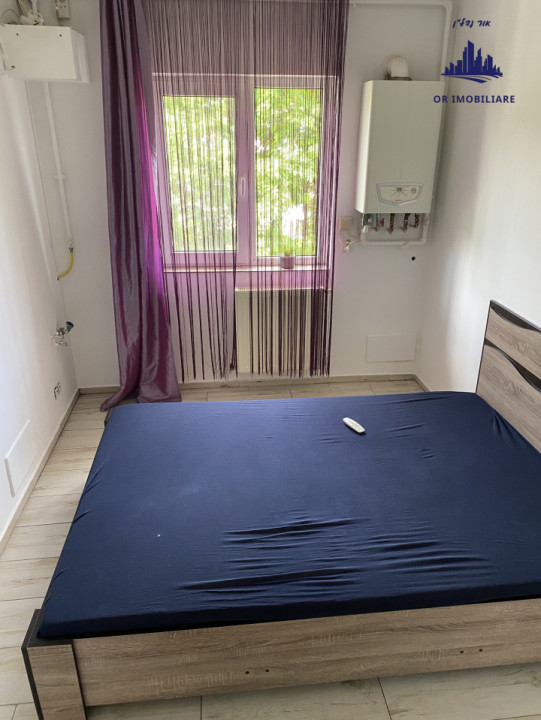 De vanzare apartament 2 camere str.Eroilor, Floresti