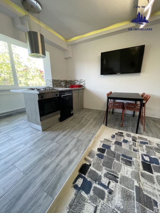 De vanzare apartament 2 camere str.Eroilor, Floresti
