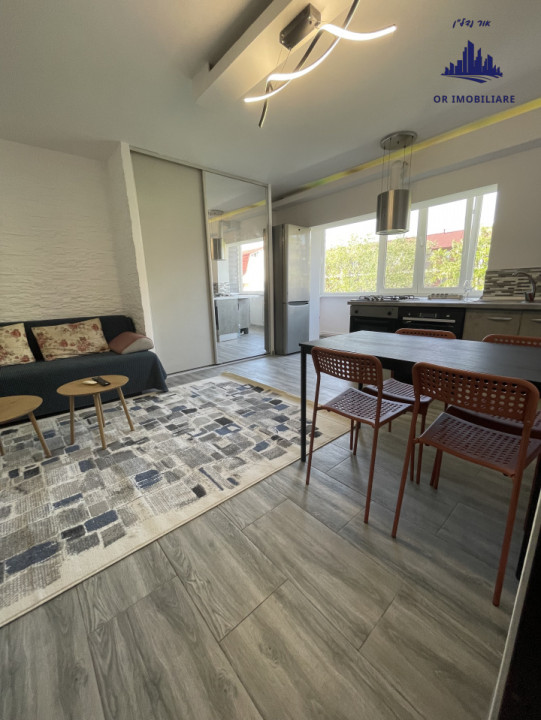 De vanzare apartament 2 camere str.Eroilor, Floresti